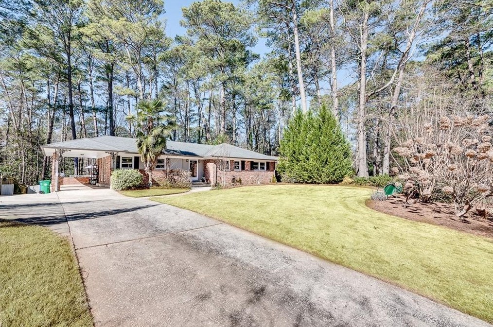 1602 Tamarack Trl, Decatur GA  30033-1711 exterior