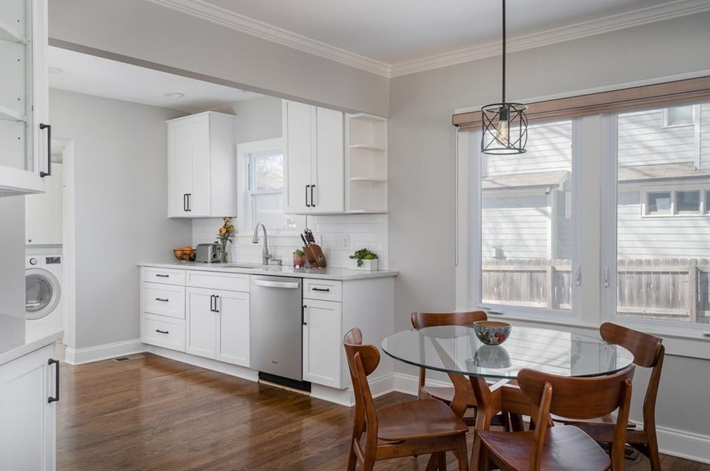 724 Sycamore Dr, Decatur GA 30030-2751 exterior