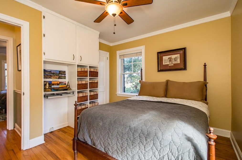 3235 Lavista Rd, Decatur GA  30033-1420 exterior