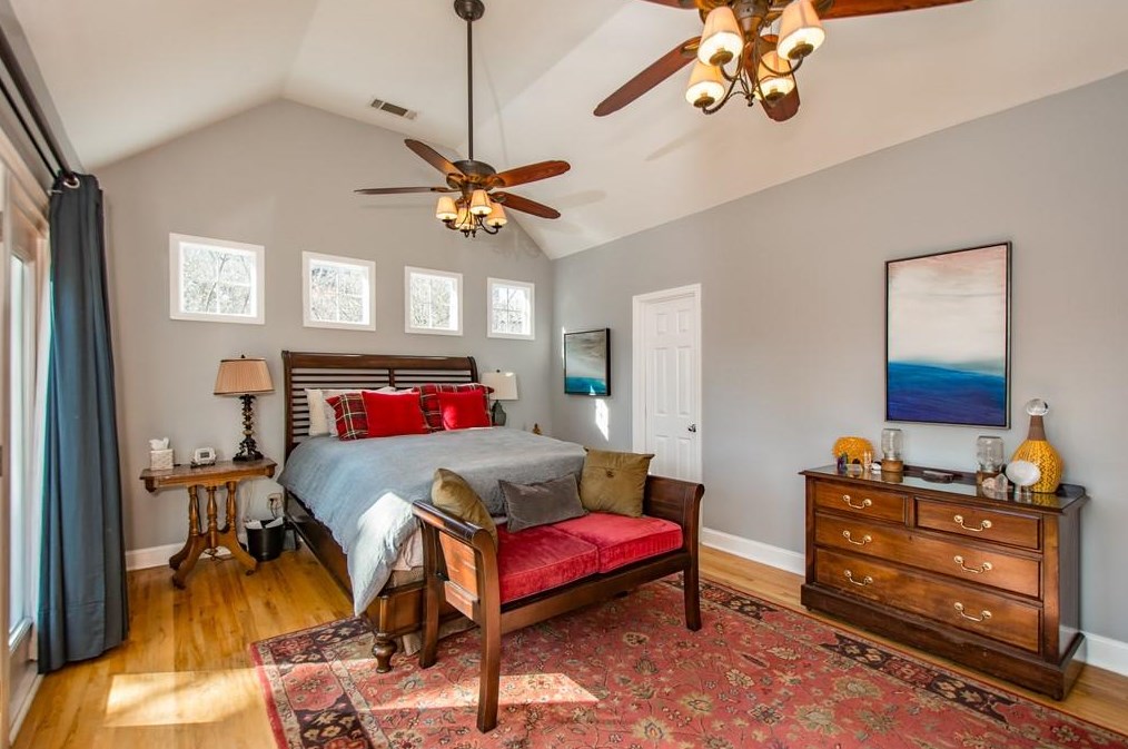 3235 Lavista Rd, Decatur GA  30033-1420 exterior