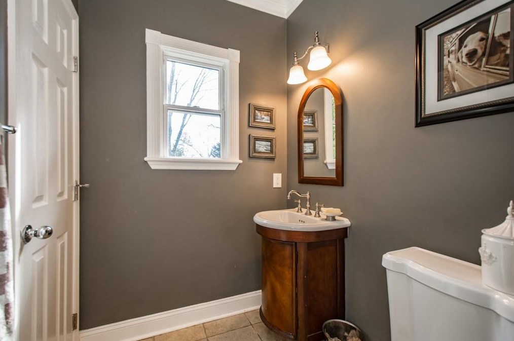 3235 Lavista Rd, Decatur GA  30033-1420 exterior