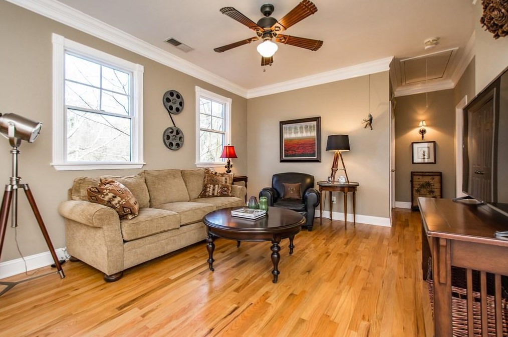 3235 Lavista Rd, Decatur GA  30033-1420 exterior