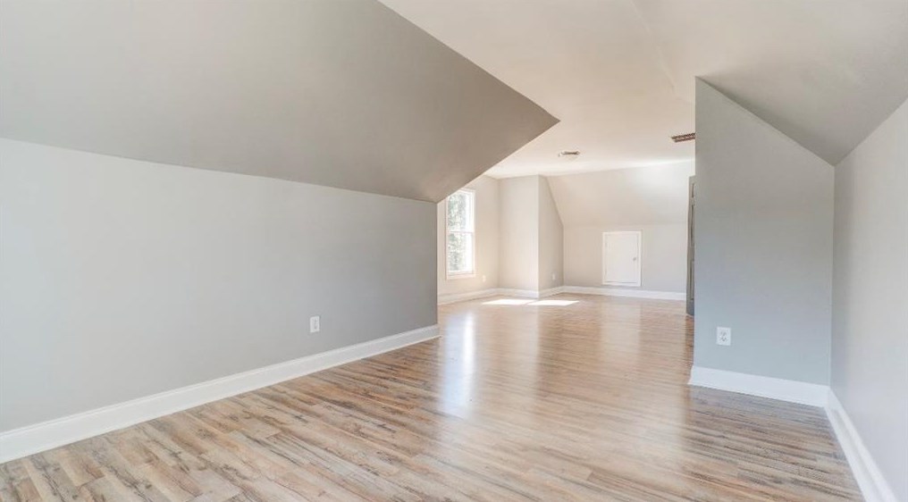 3131 Washington Rd, Atlanta GA  30344-5418 exterior