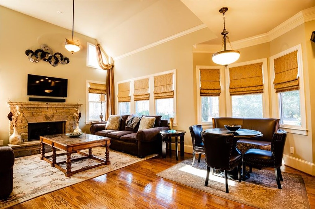 5360 Serenity Ln, Atlanta GA  30349-8765 exterior