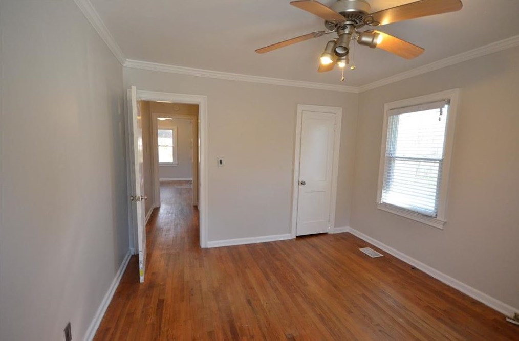 142 Woodbine Cir, Atlanta GA  30317-1930 exterior