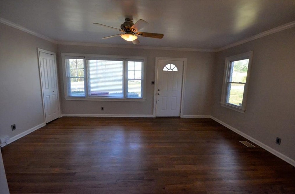 142 Woodbine Cir, Atlanta GA  30317-1930 exterior