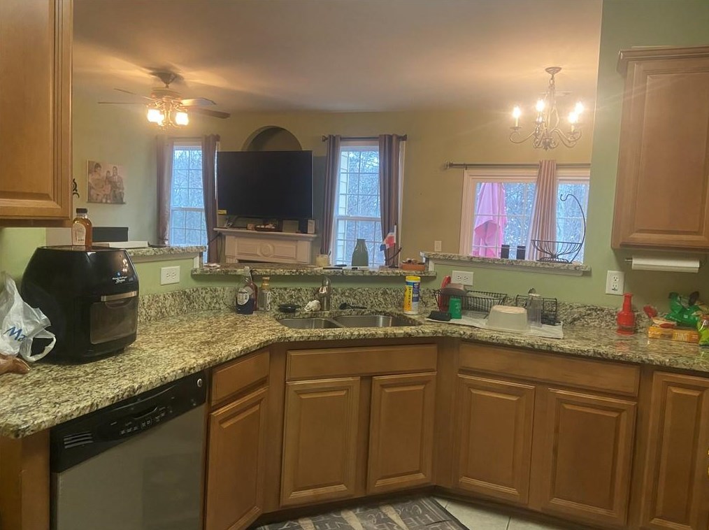 1641 Tailmore Ln, Lawrenceville GA  30043-7862 exterior