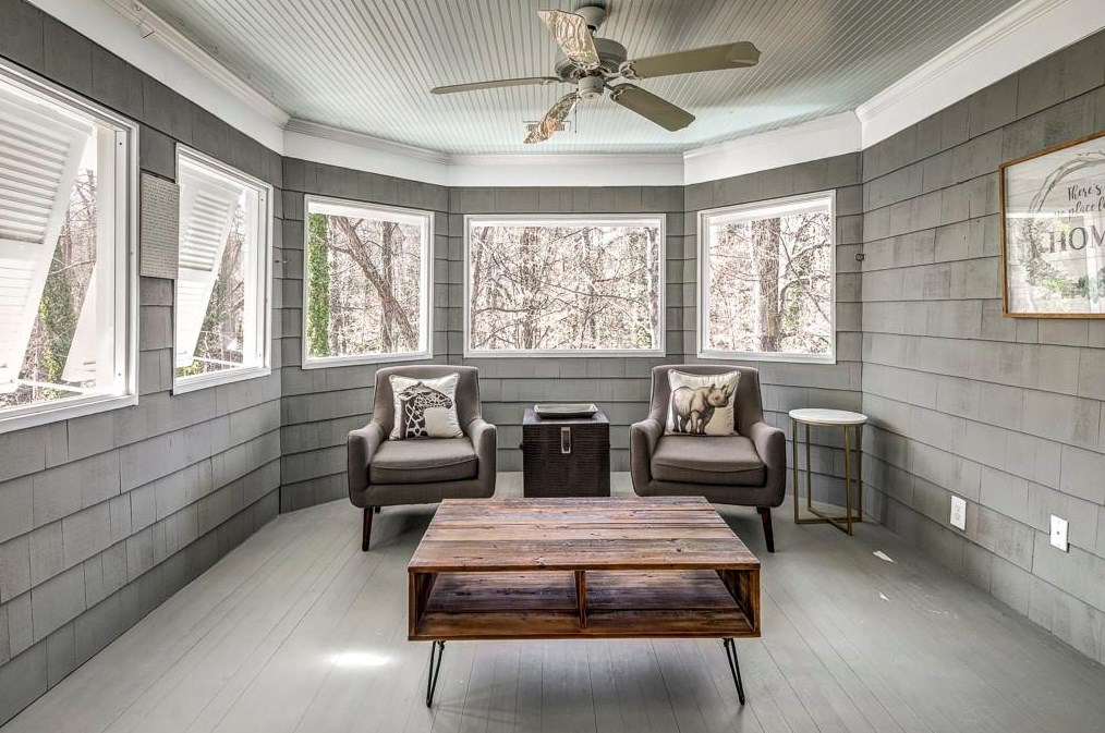 3225 Weston Pl, Atlanta GA  30327-1650 exterior