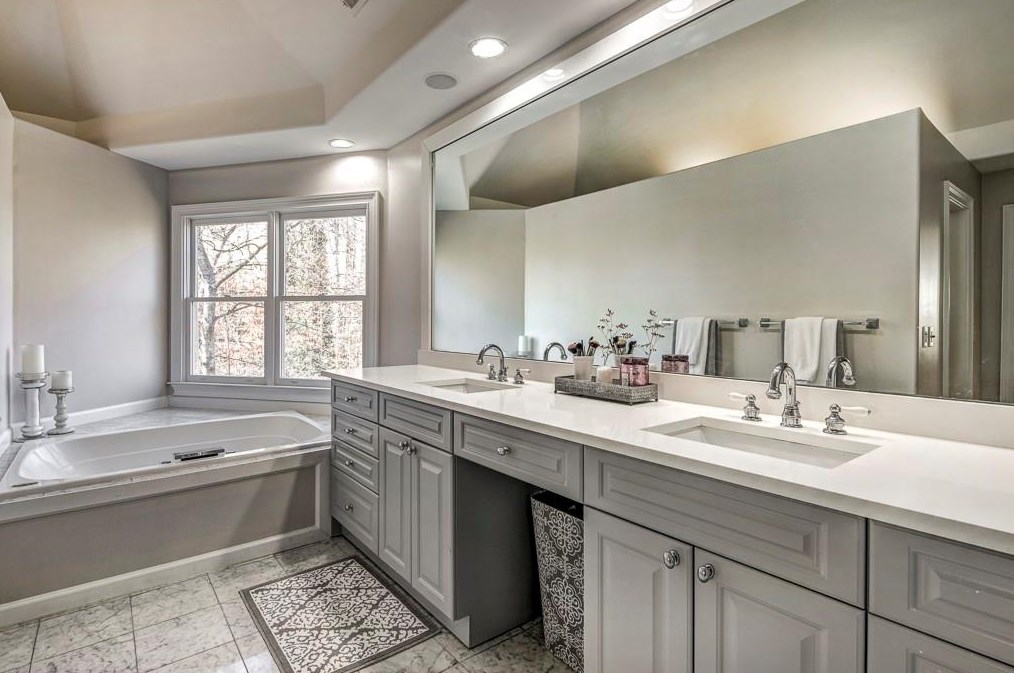 3225 Weston Pl, Atlanta GA  30327-1650 exterior