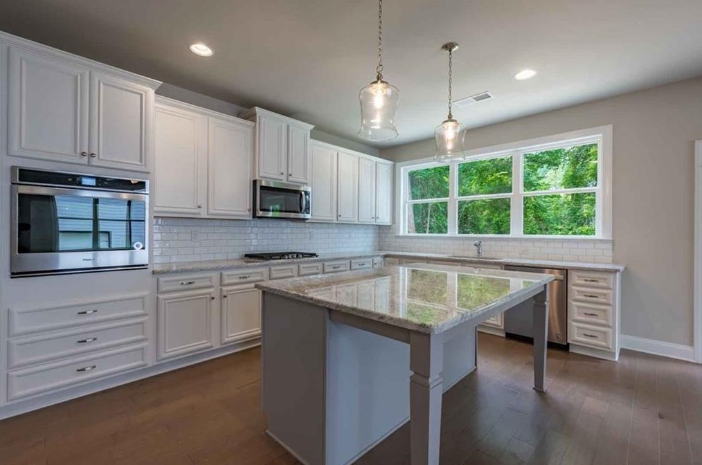 2494 Eastwood Dr, Decatur GA  30032-3220 exterior