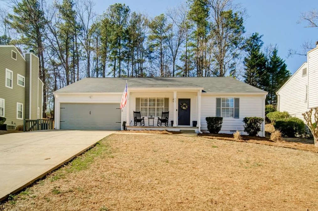 235 Preston Oaks Dr, Alpharetta GA 30022-7660 exterior