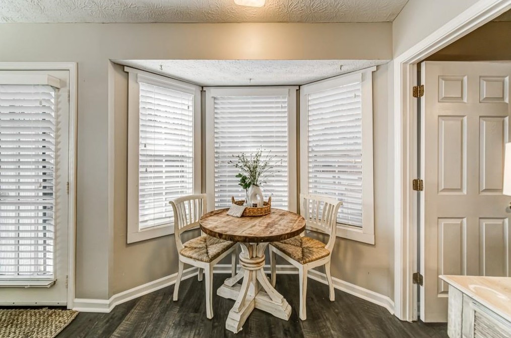 235 Preston Oaks Dr, Alpharetta GA 30022-7660 exterior