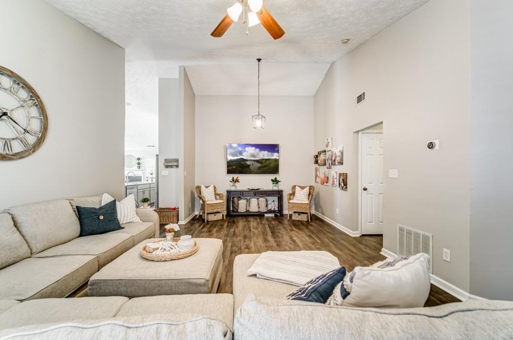 235 Preston Oaks Dr, Alpharetta GA 30022-7660 exterior