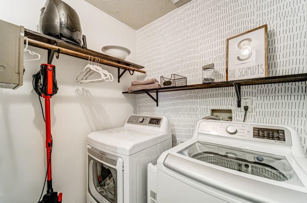 235 Preston Oaks Dr, Alpharetta GA 30022-7660 exterior