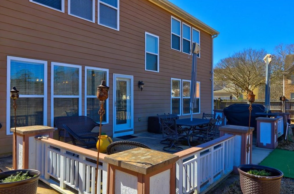 3770 Up Park Dr, Atlanta GA  30349-8747 exterior