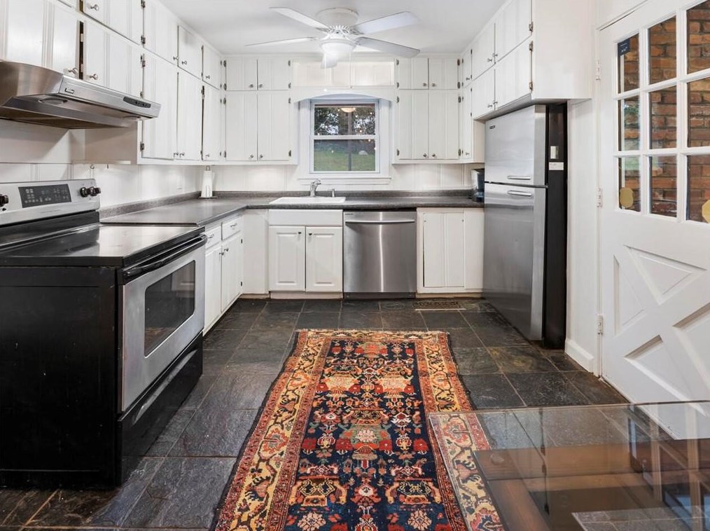 382 Vly Brk Dr, Atlanta GA 30349-1919 exterior