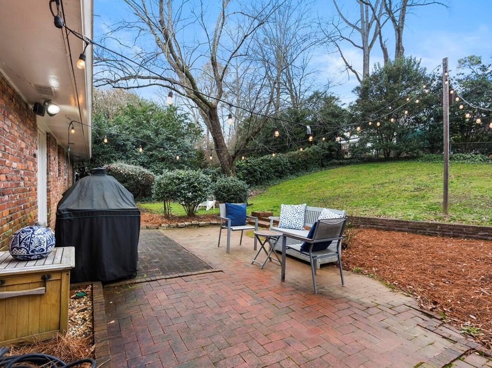 382 Vly Brk Dr, Atlanta GA 30349-1919 exterior