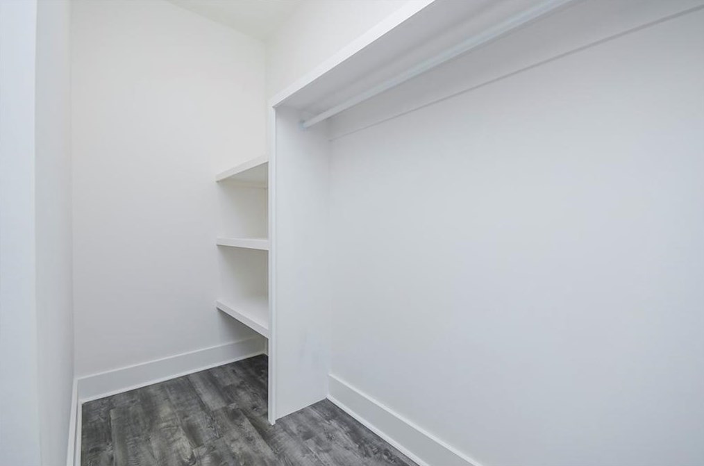 2541 Eastwood Dr, Decatur GA 30032-3223 exterior