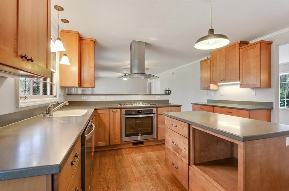 3168 Smoketree Rd, Atlanta GA 30345-1508 exterior