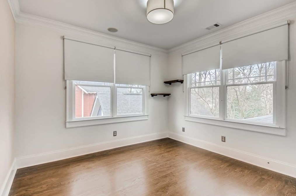 46 Oakridge Ave, Atlanta GA  30317-3319 exterior
