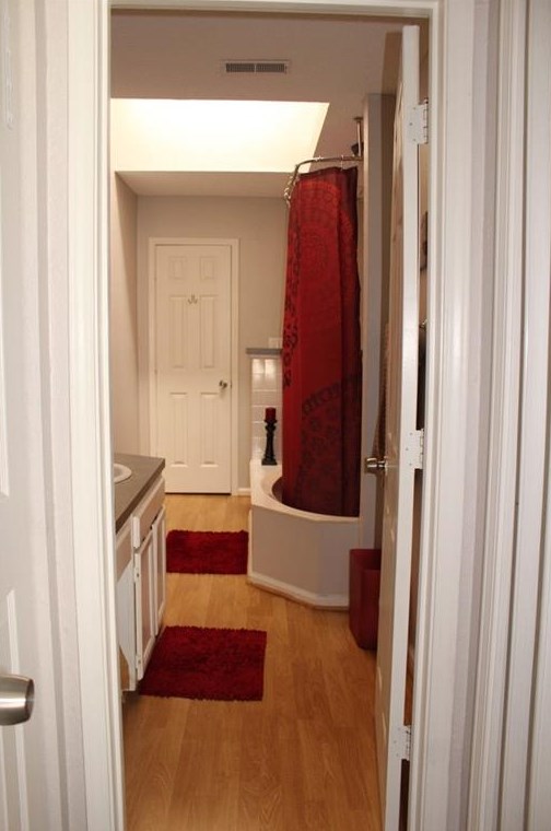 4258 Cabretta Dr, Smyrna GA exterior