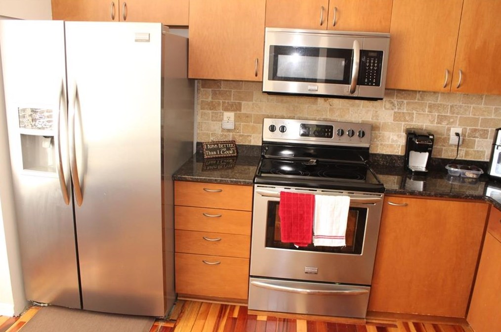 4258 Cabretta Dr, Smyrna GA exterior