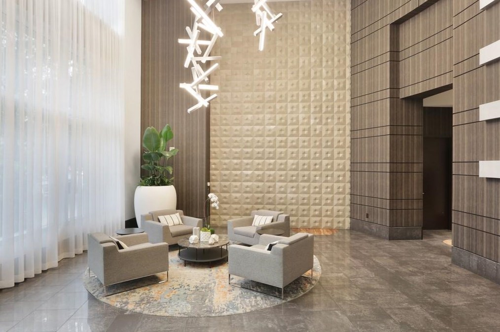 1080 Peachtree St, Atlanta GA  30309-3963 exterior