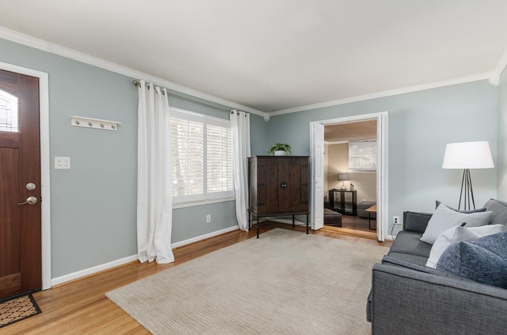 3075 Vine Cir, Decatur GA  30033-5132 exterior