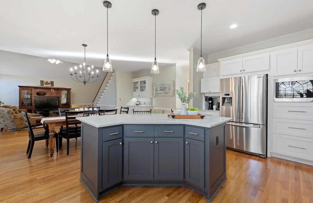 885 Highland Bnd Cv, Alpharetta GA 30022-4794 exterior