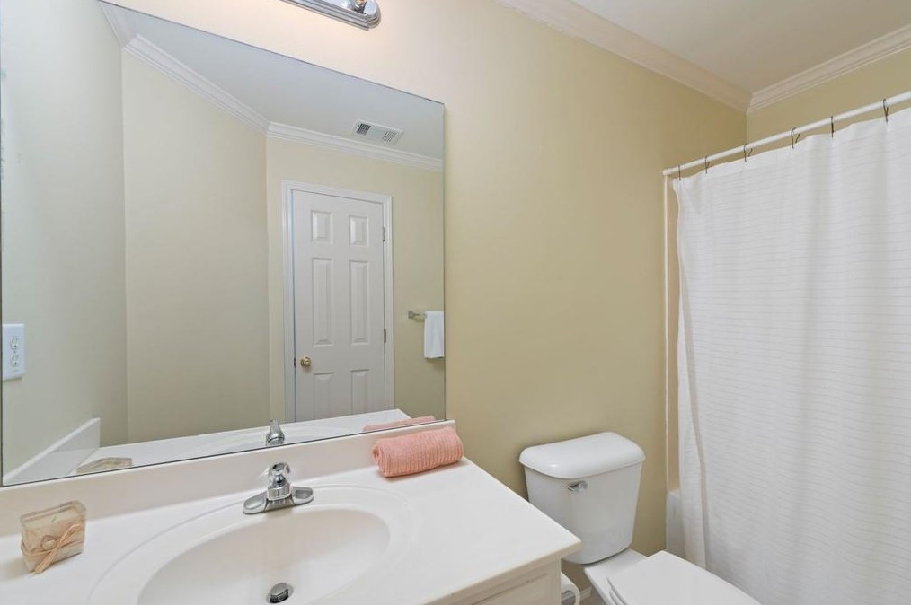 885 Highland Bnd Cv, Alpharetta GA 30022-4794 exterior