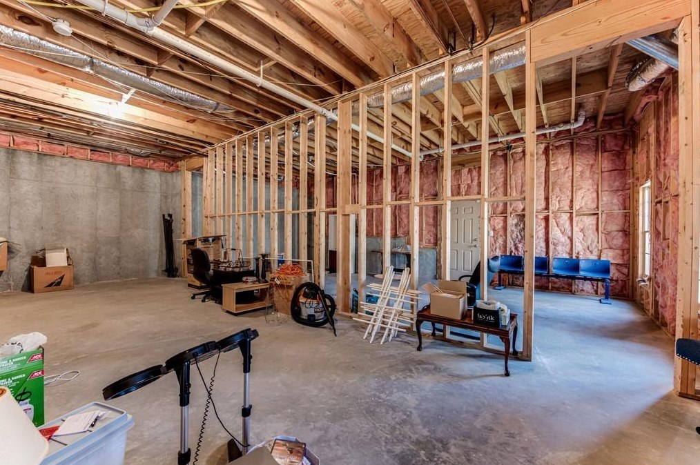 885 Highland Bnd Cv, Alpharetta GA 30022-4794 exterior