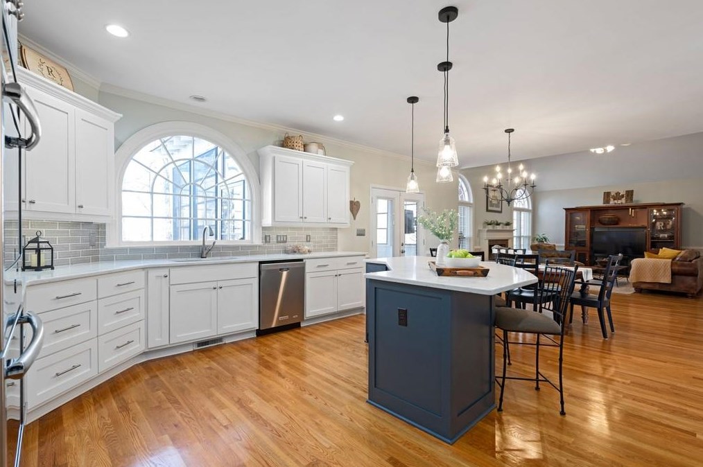 885 Highland Bnd Cv, Alpharetta GA 30022-4794 exterior