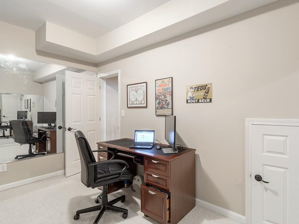 1311 Oaklawn Ave, Atlanta GA  30319-3154 exterior