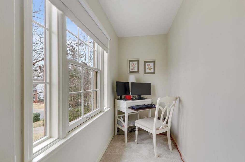 130 Barrow Downs, Alpharetta GA 30004-4014 exterior