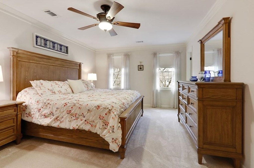 130 Barrow Downs, Alpharetta GA 30004-4014 exterior