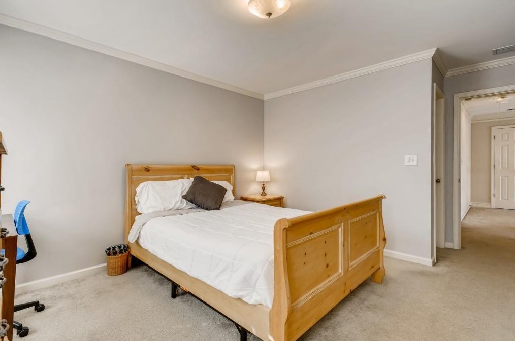 7330 Village Creek Trce, Atlanta GA 30328-6765 exterior