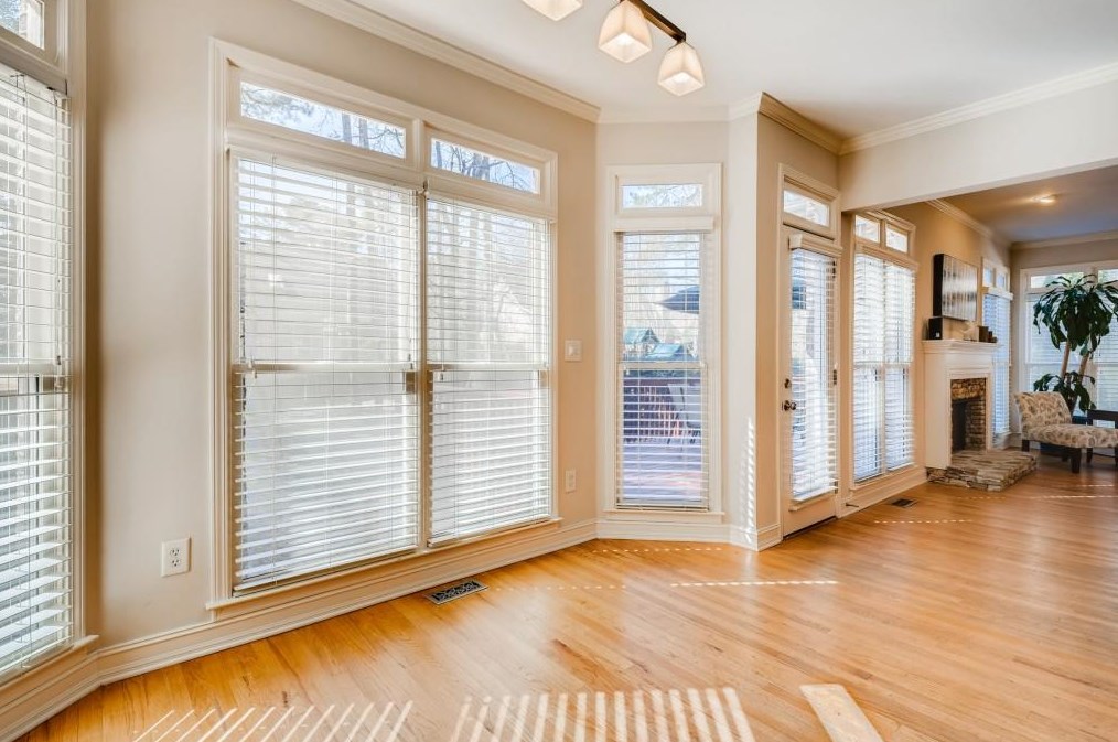 7330 Village Creek Trce, Atlanta GA 30328-6765 exterior