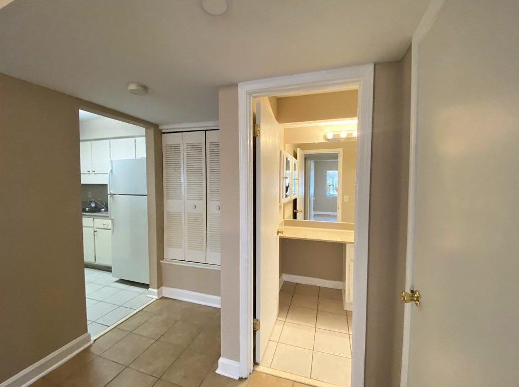 1110 Wingate Way, Atlanta GA  30350-4946 exterior