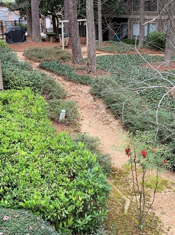 8740 Roswell Rd, Atlanta GA  30350-1830 exterior