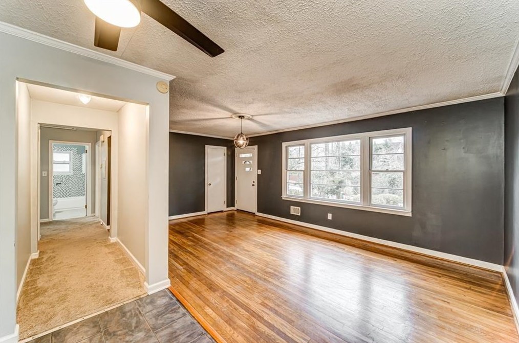 907 Turner Dr, Smyrna GA 30080-1533 exterior