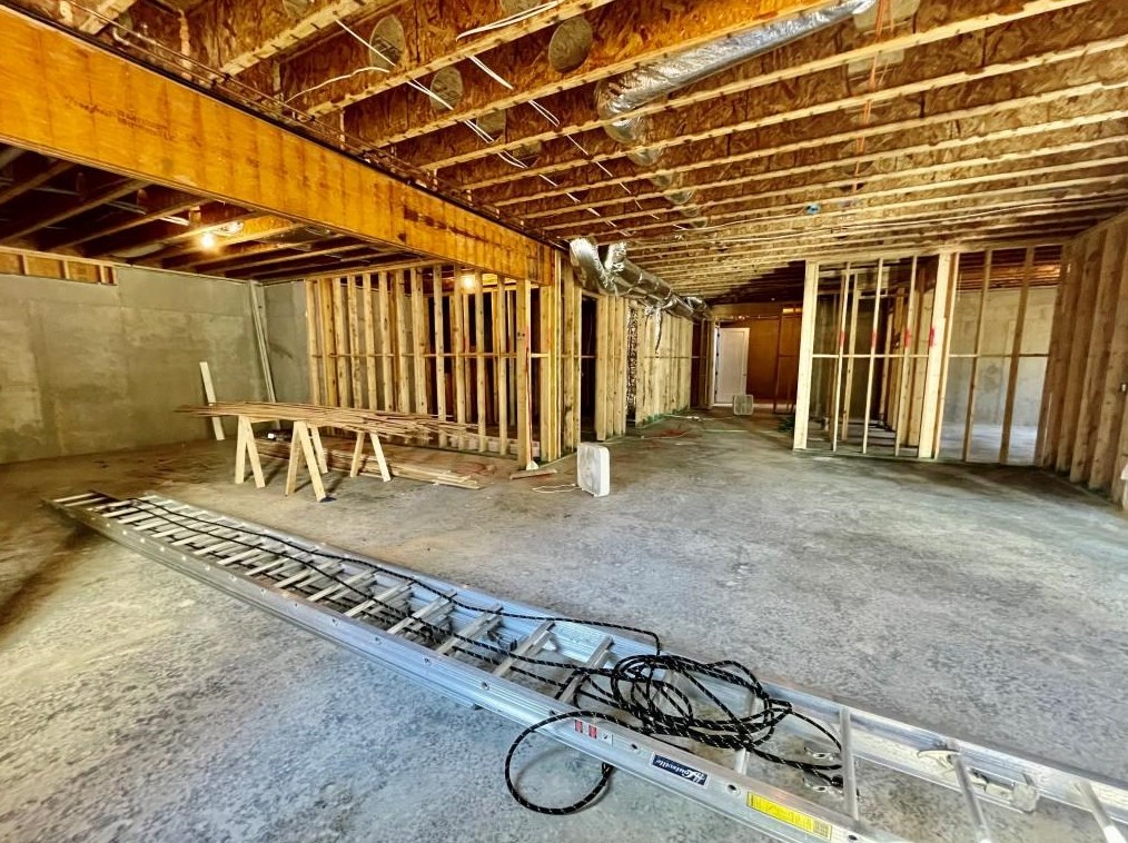 5365 Mount Vernon Pkwy, Atlanta GA  30327-4735 exterior