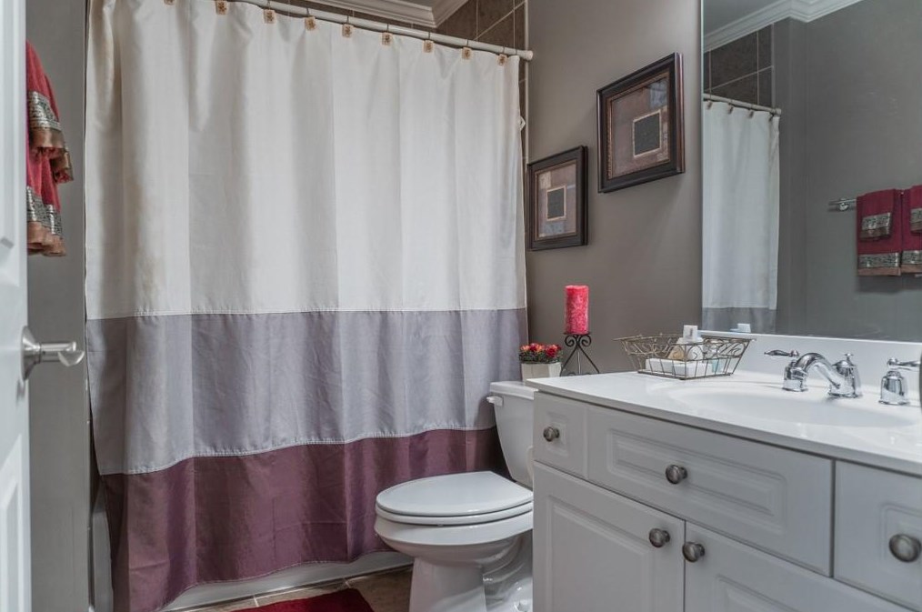 2106 Murren Dr, Smyrna GA 30080-6520 exterior