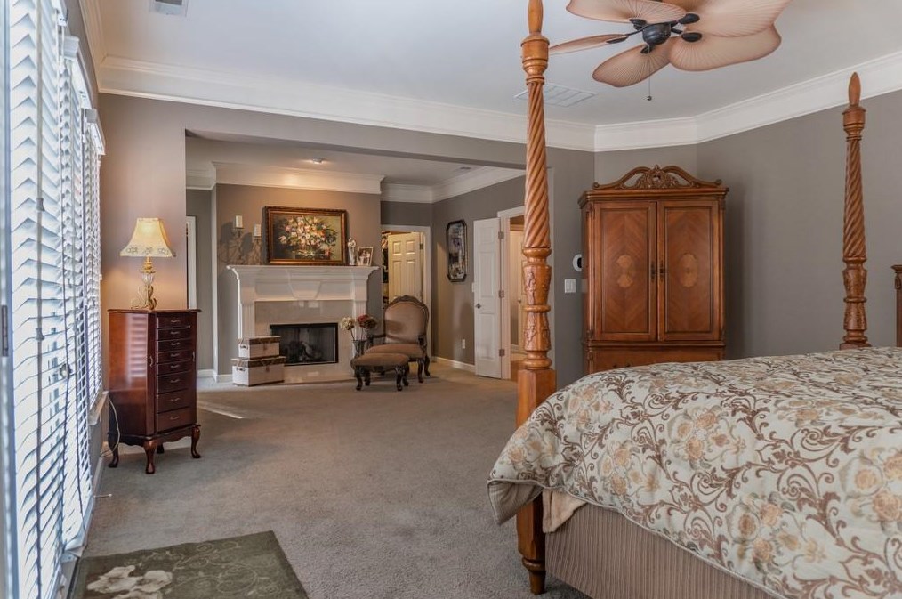 2106 Murren Dr, Smyrna GA 30080-6520 exterior