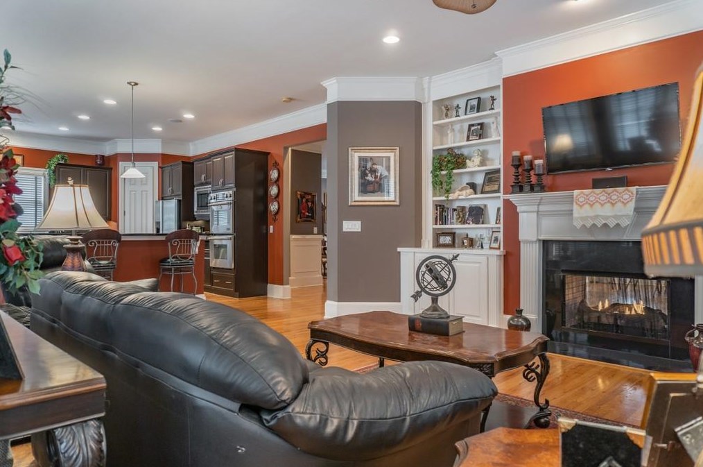 2106 Murren Dr, Smyrna GA 30080-6520 exterior