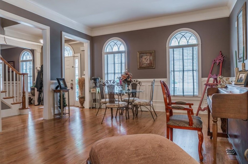 2106 Murren Dr, Smyrna GA 30080-6520 exterior