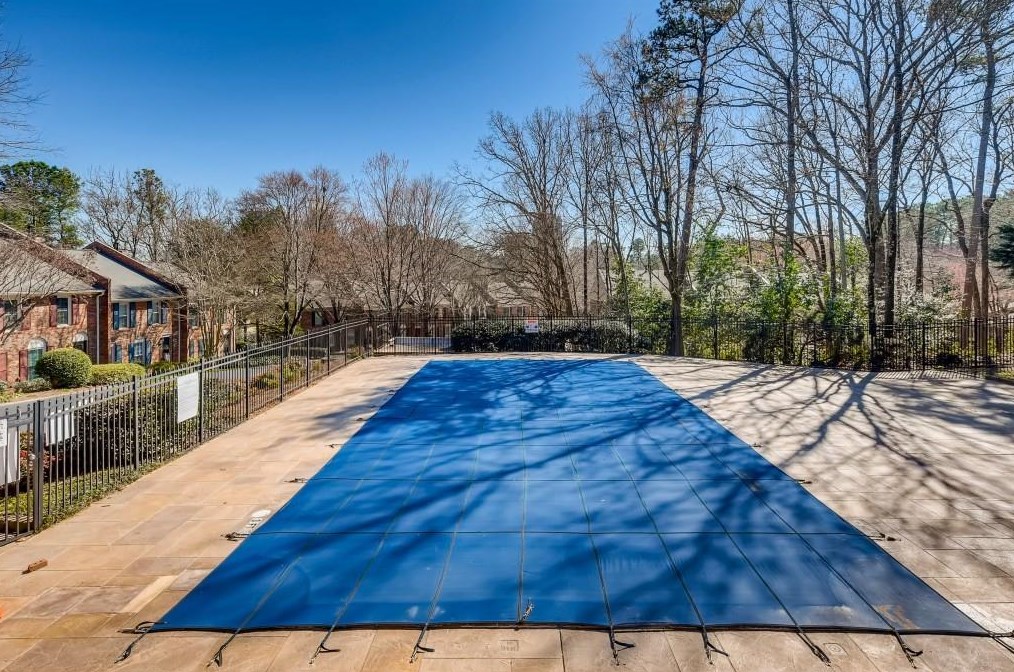 316 The Chace, Atlanta GA  30328-4200 exterior