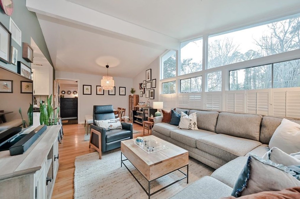 2981 Vine Cir, Decatur GA  30033-5106 exterior