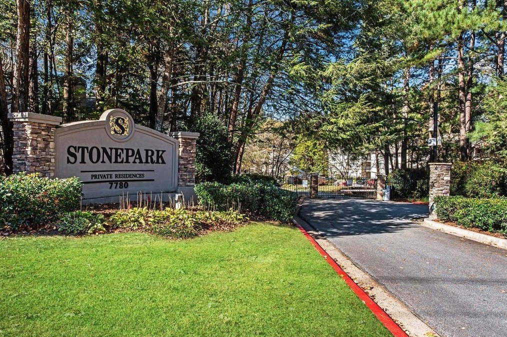 1211 Wingate Way, Atlanta GA  30350-4947 exterior