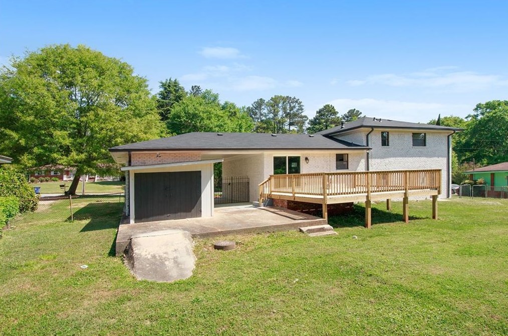 2349 Miriam Ln, Decatur GA  30032-5720 exterior