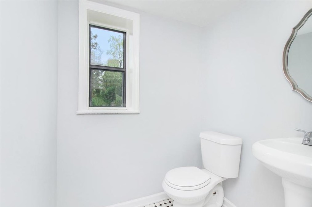 2349 Miriam Ln, Decatur GA  30032-5720 exterior